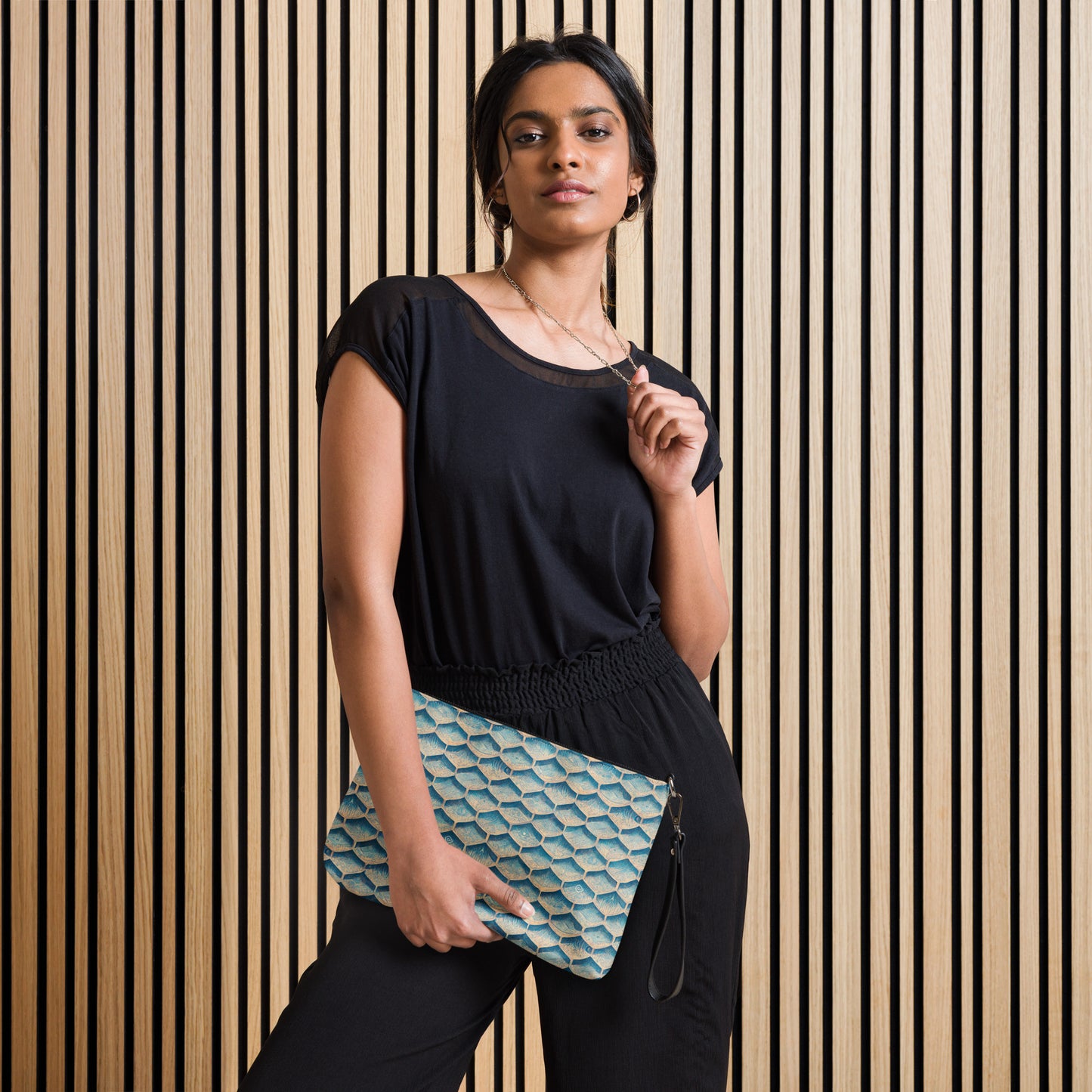 Seafoam Scales Crossbody bag