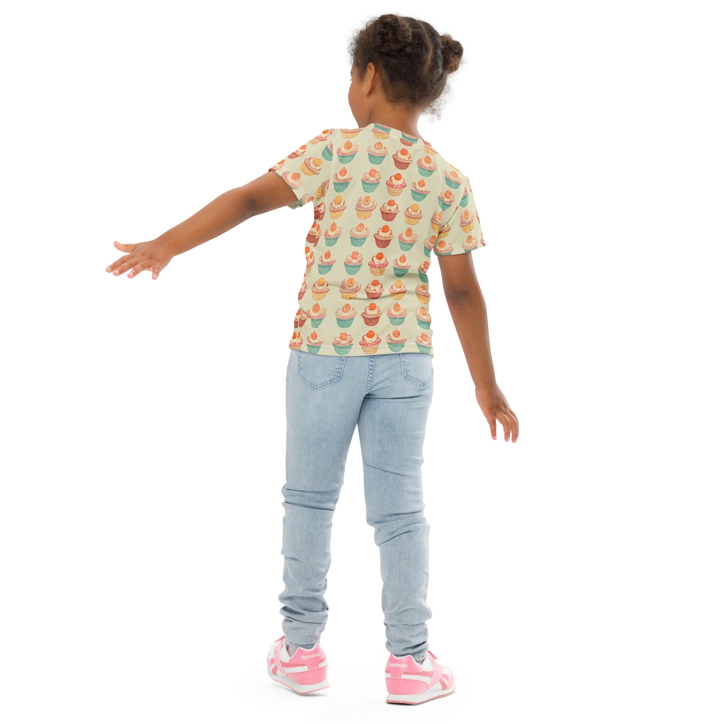 Cupcakery Girl’s crew neck t-shirt