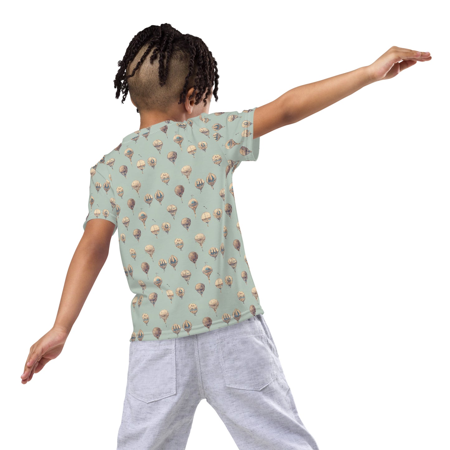 Floating Fantasy Boy’s crew neck t-shirt