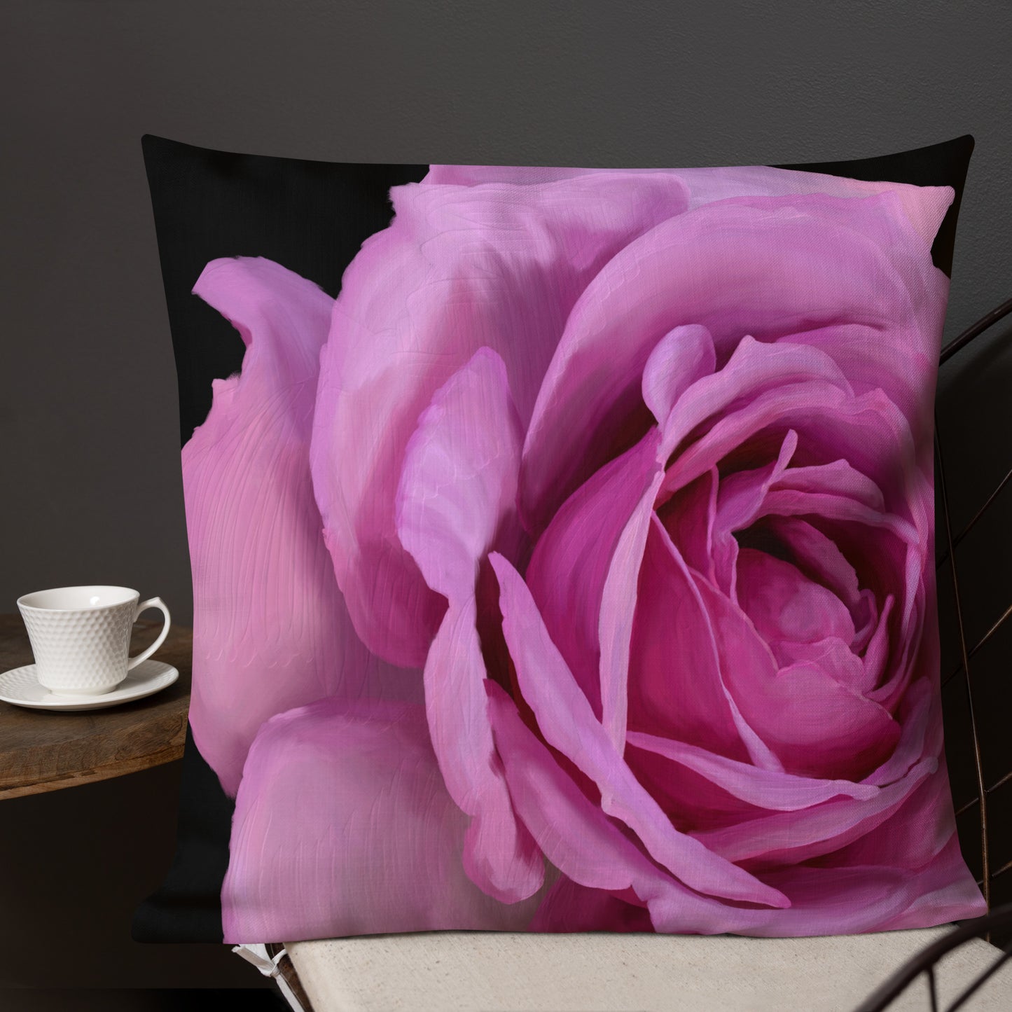 Leslie’s Rose Premium Pillow