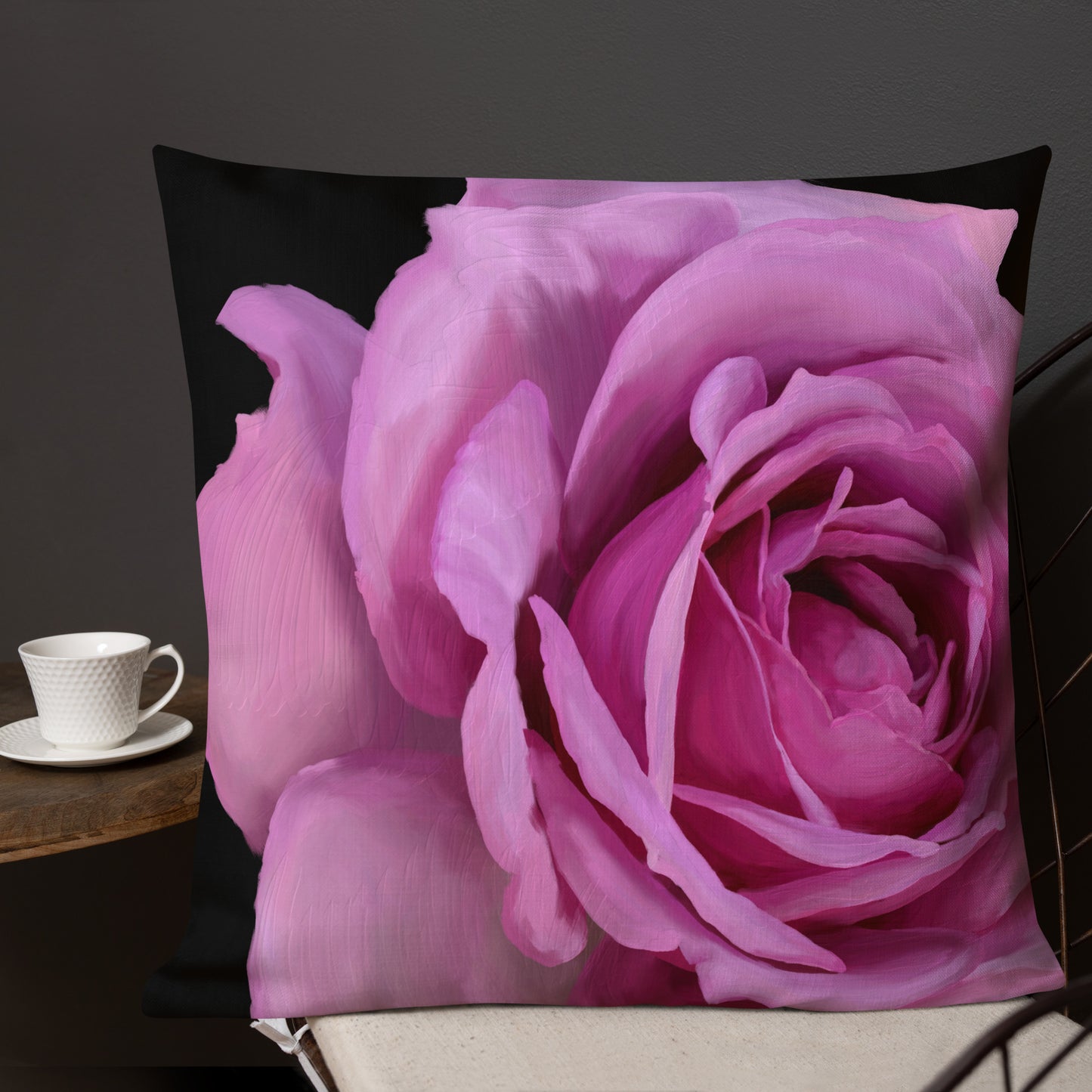 Leslie’s Rose Premium Pillow