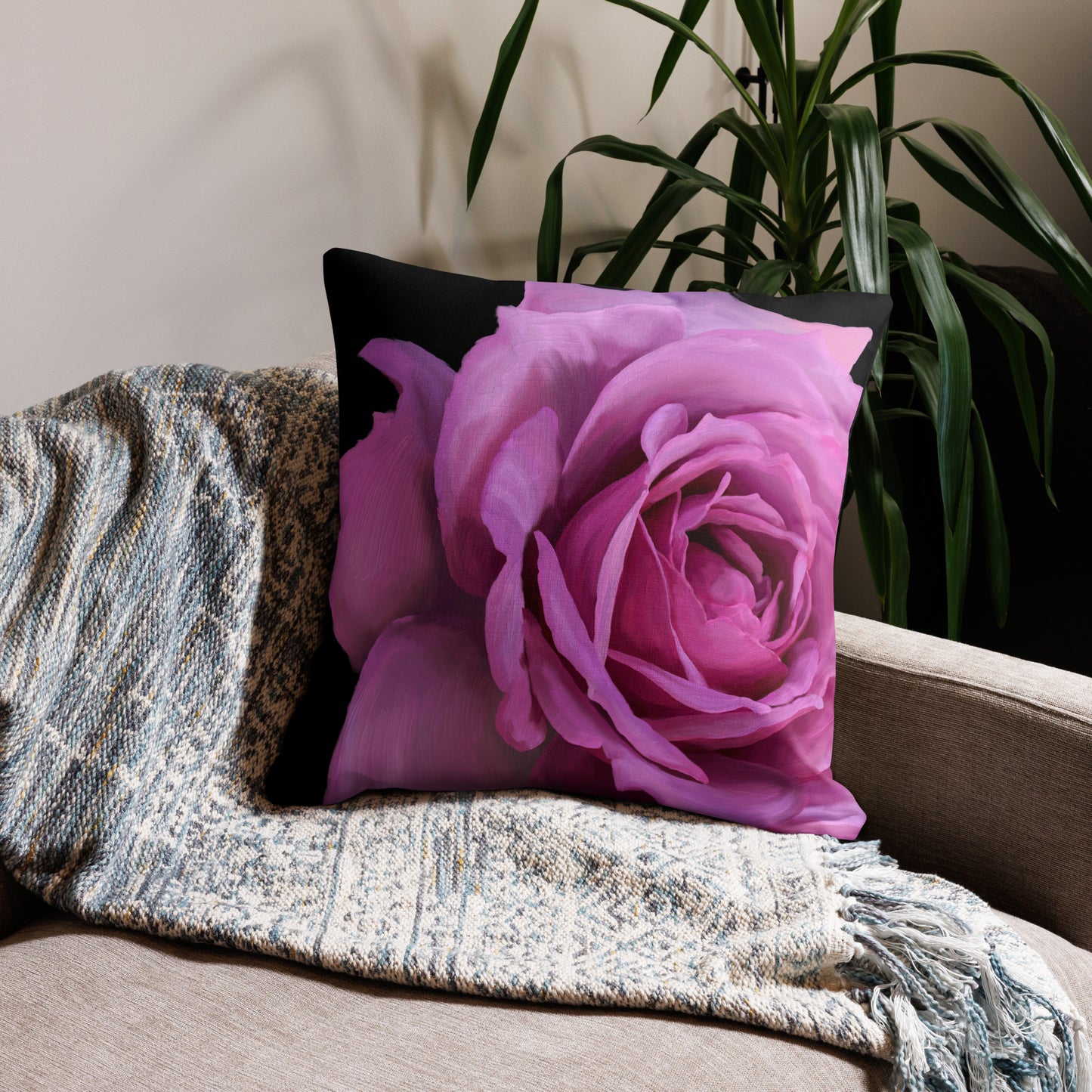 Leslie’s Rose Premium Pillow Case