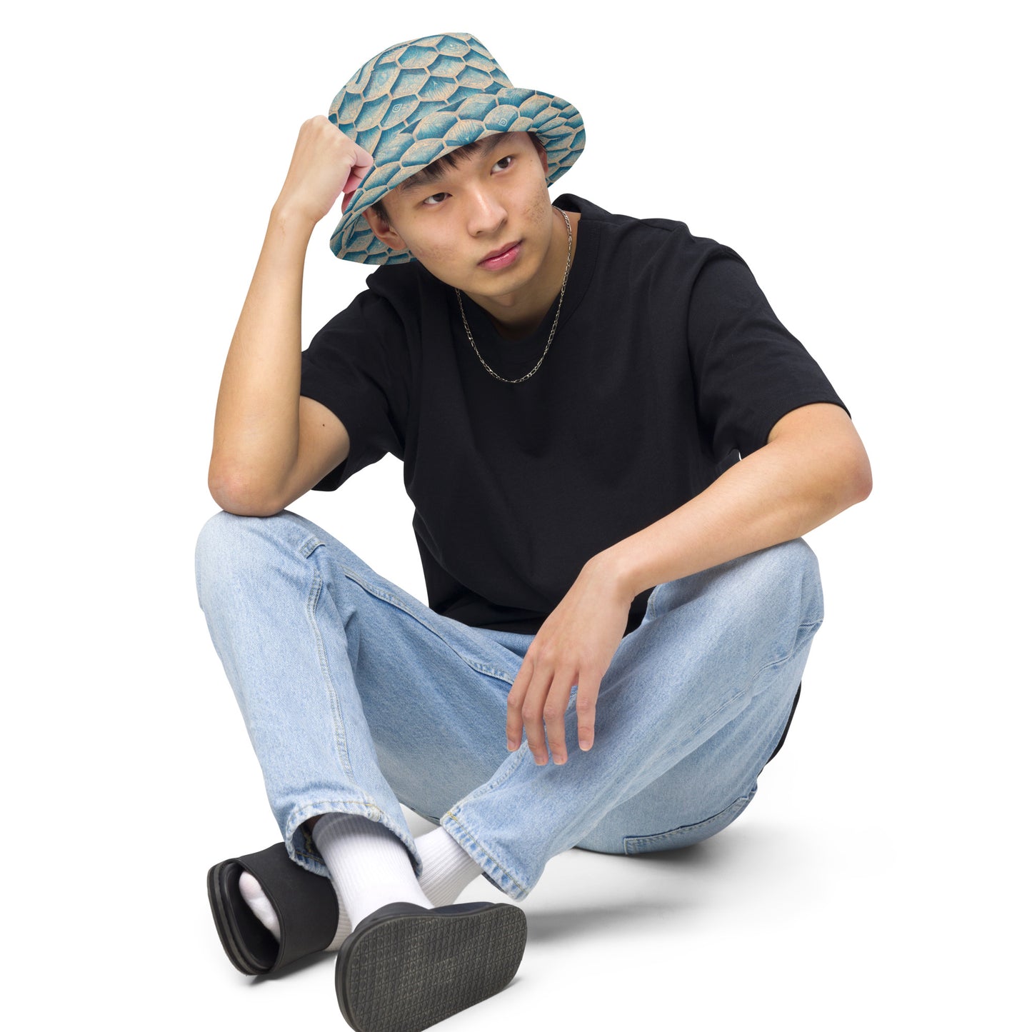 Seafoam Scales Reversible bucket hat