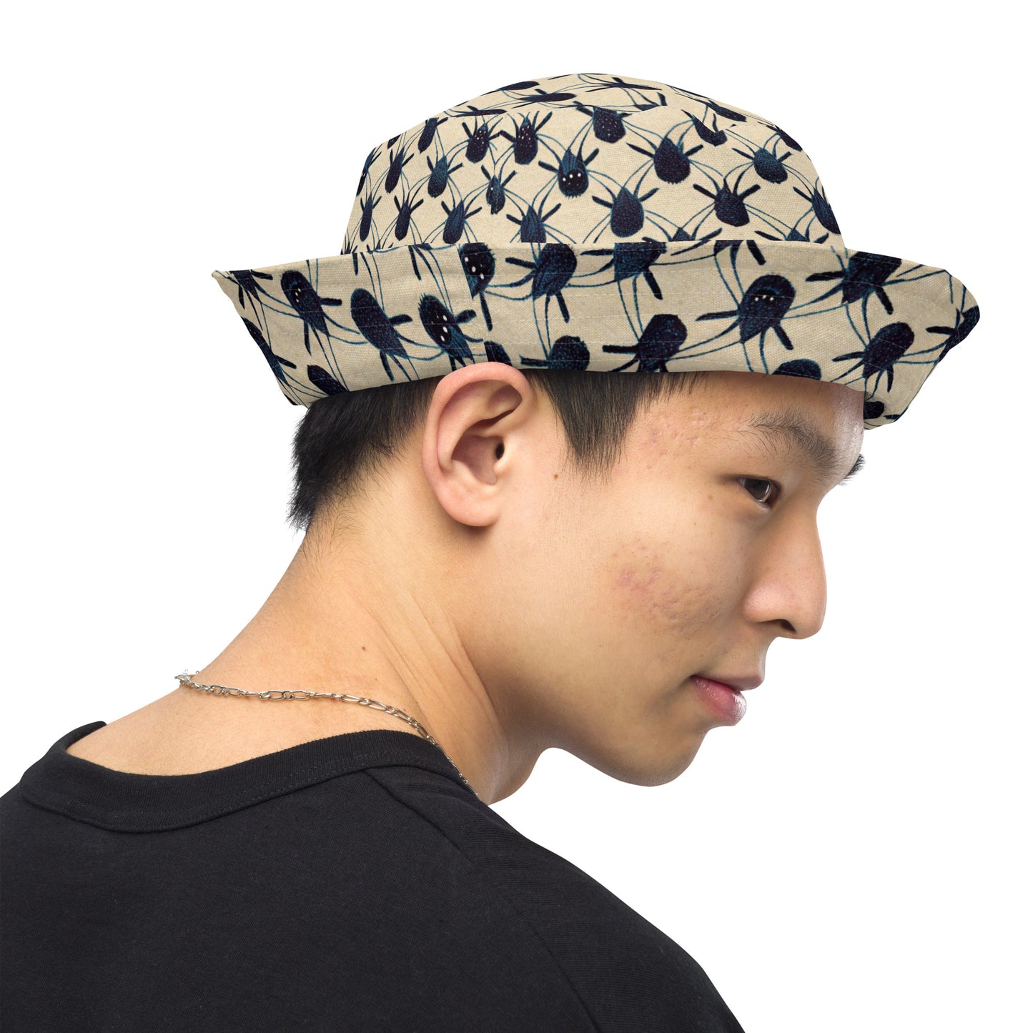 Spider Weave Reversible bucket hat