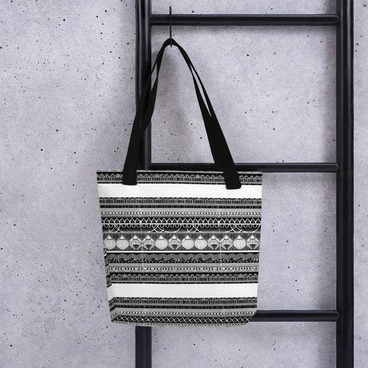 B&W Decorations Tote bag