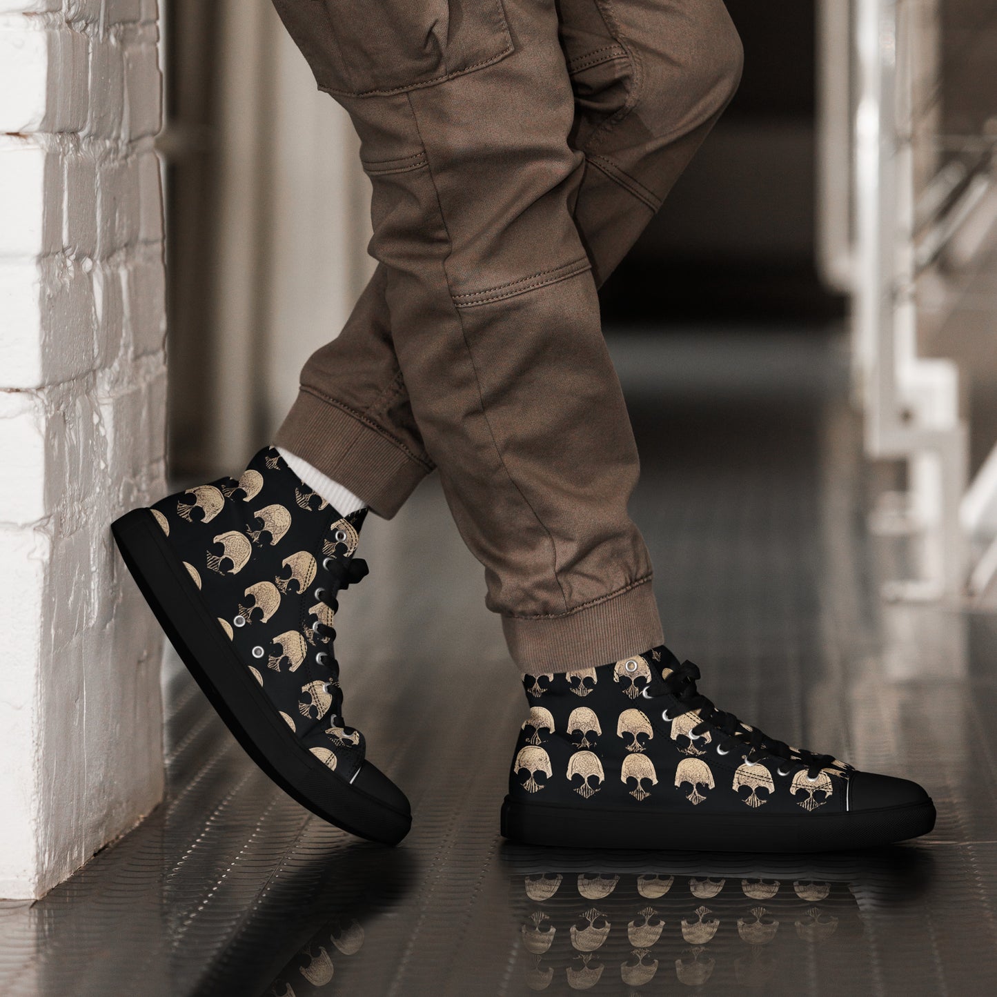 Skulls Grid Men’s high top canvas shoes