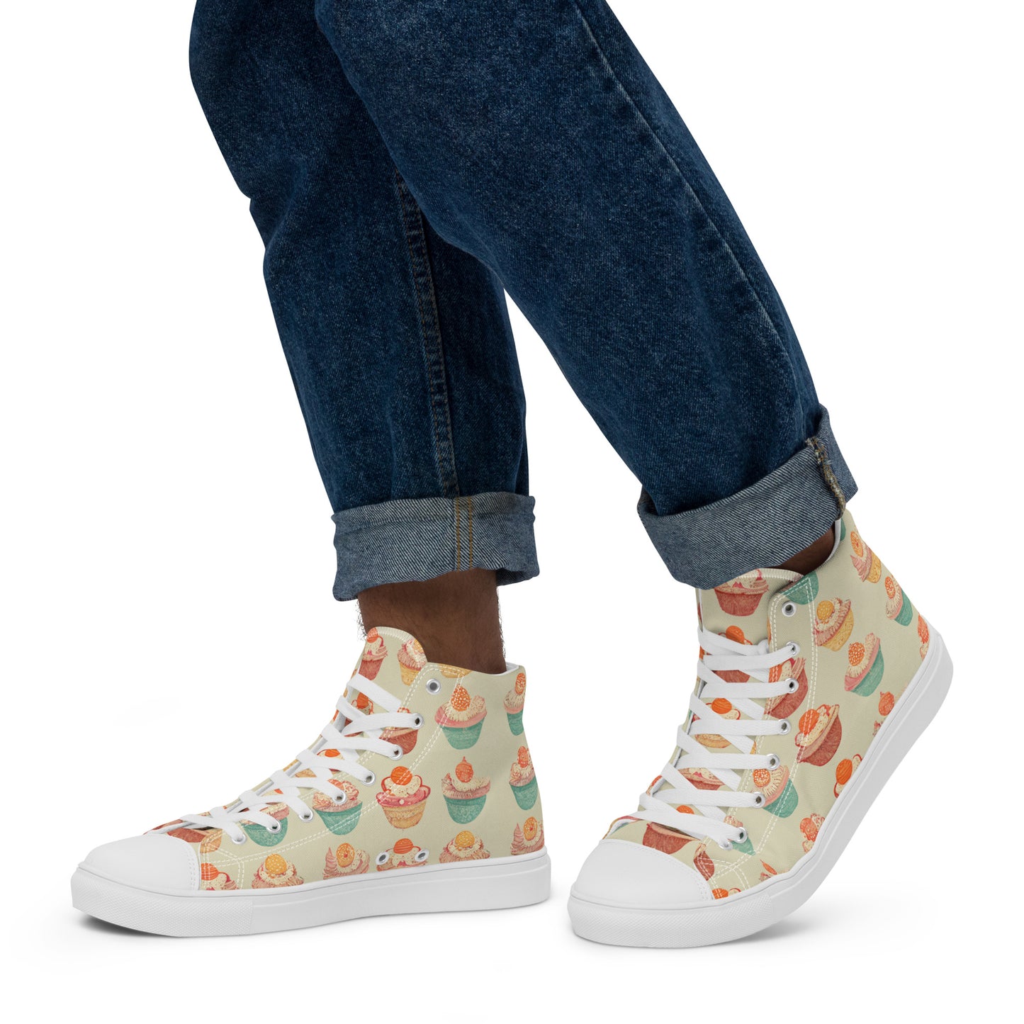 Cupcakery Men’s high top canvas shoes