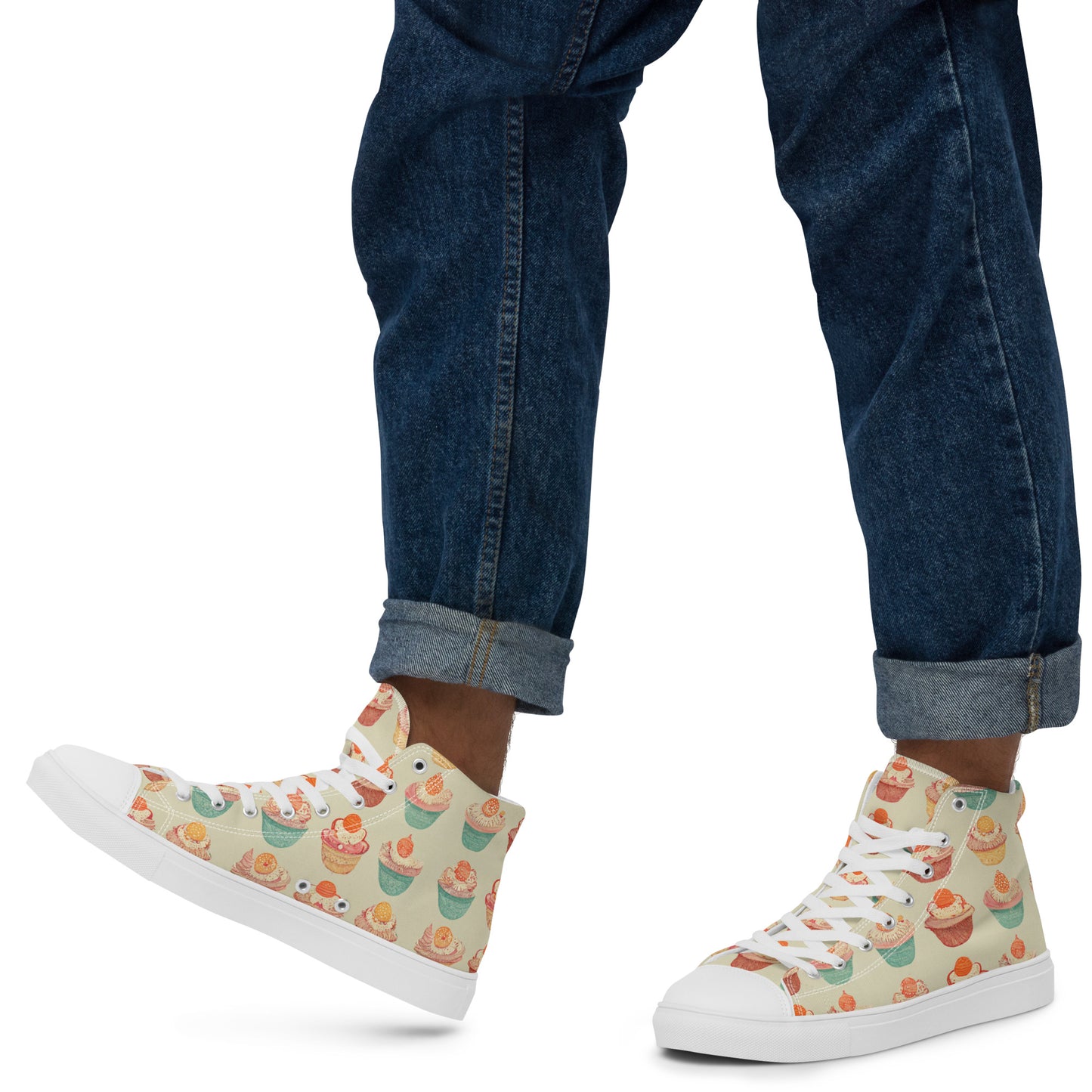 Cupcakery Men’s high top canvas shoes