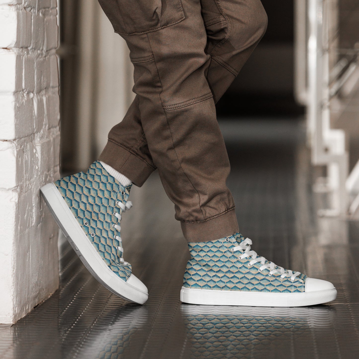 Seafoam Scales Men’s high top canvas shoes