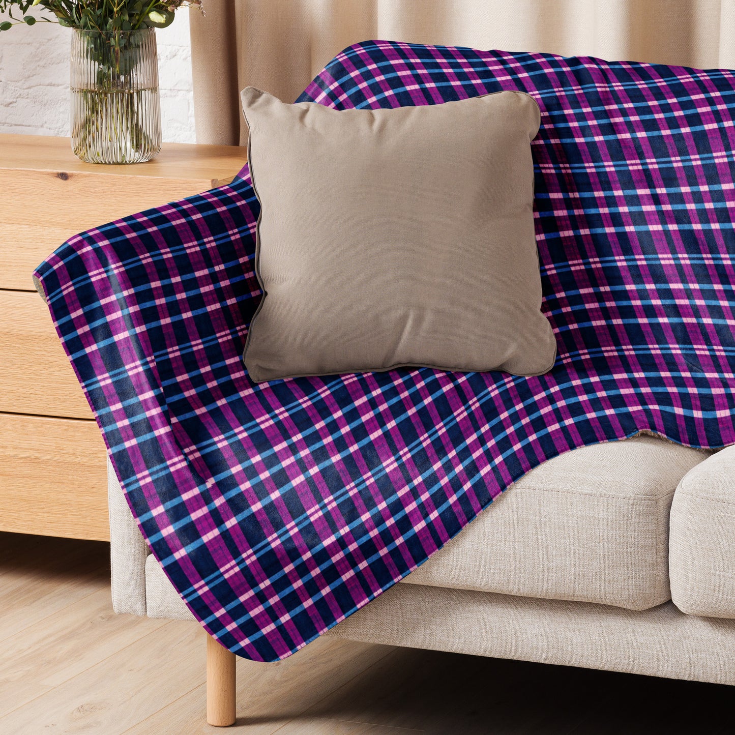 Royal Highlander Plaid Sherpa blanket