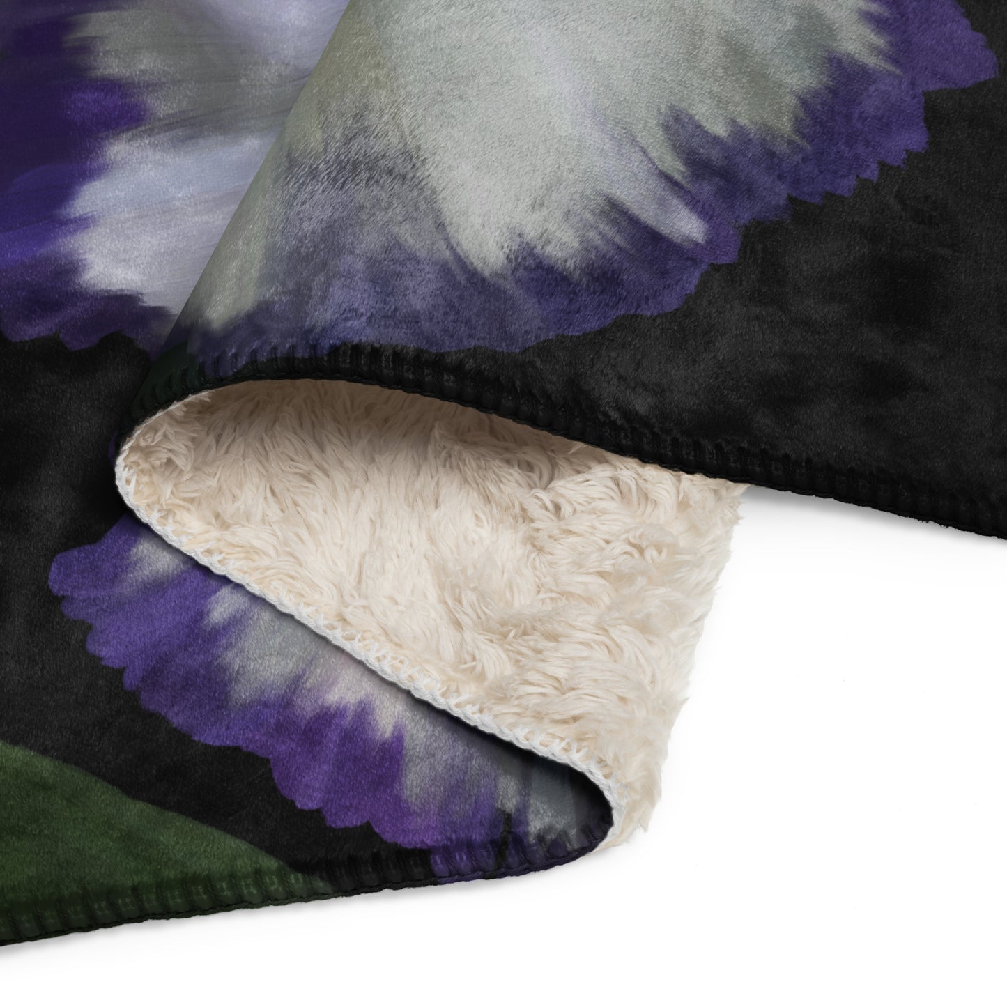 Joanne’s Iris Sherpa blanket