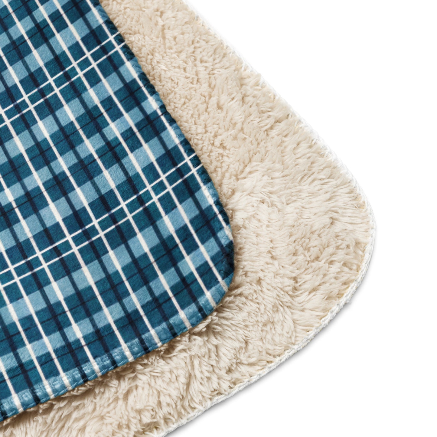 Scotsman’s Skyward Plaid Sherpa blanket