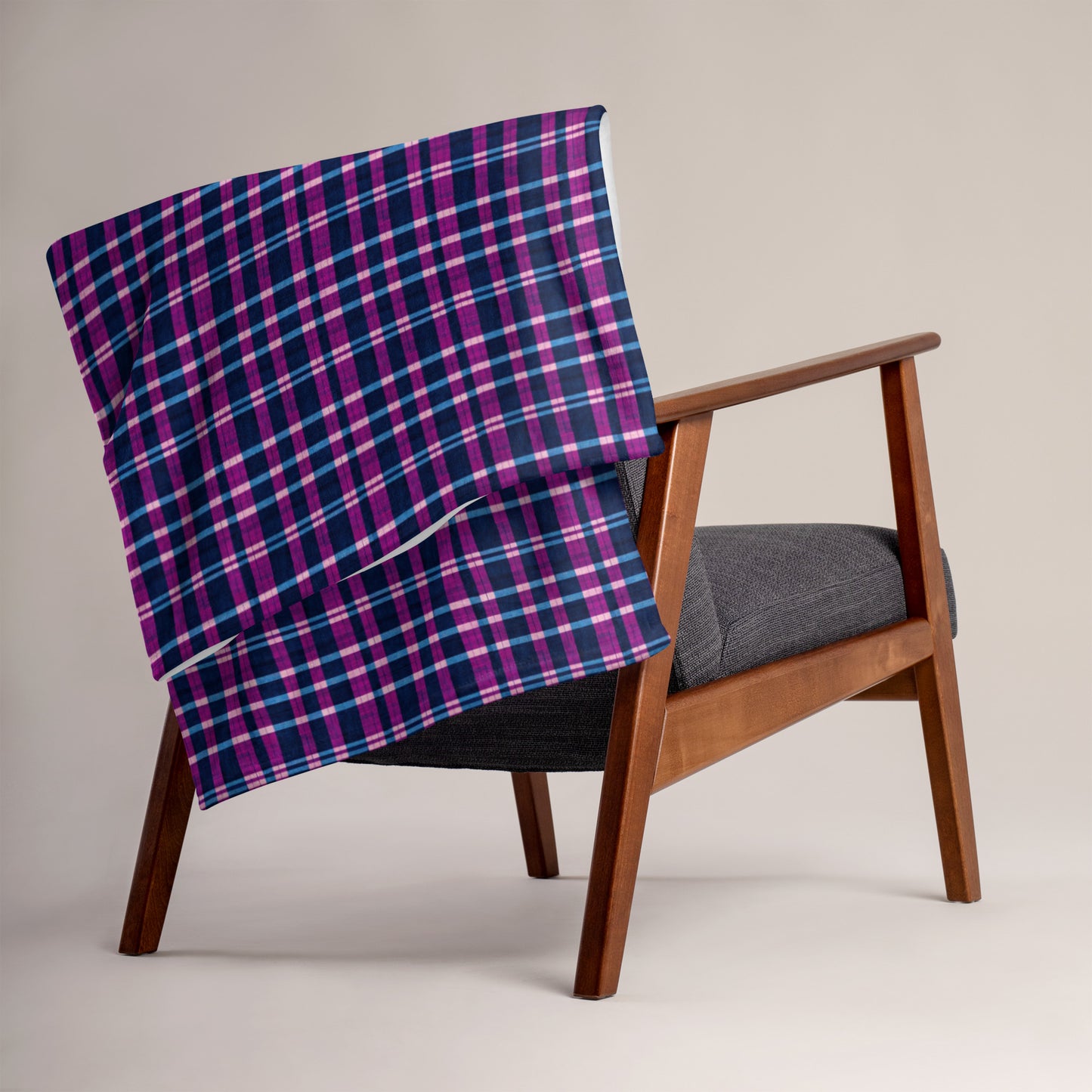 Royal Highlander Plaid Throw Blanket